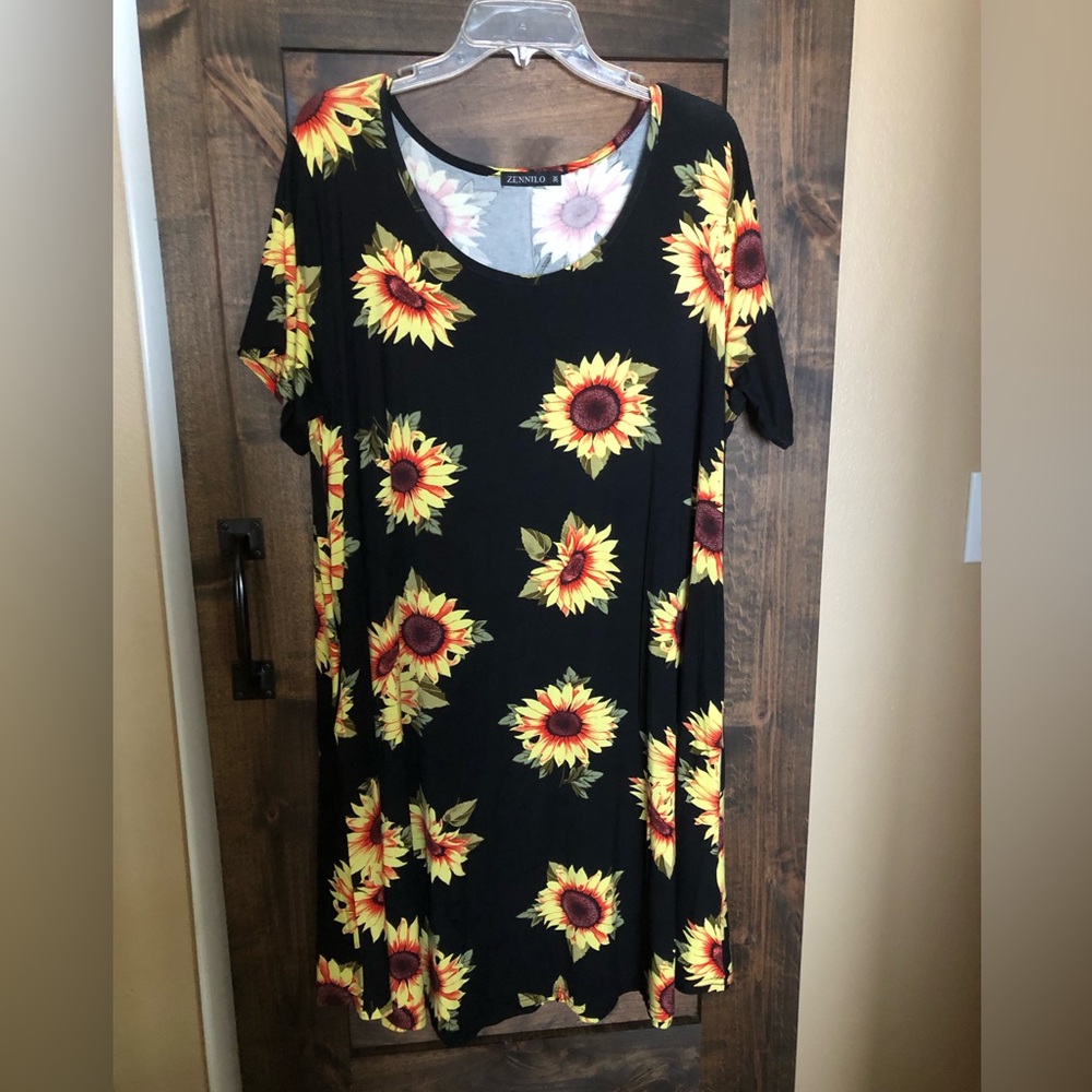 Knit dress by Zennilo
